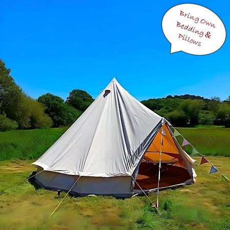 Dorset Glamping Fields Hotel Corfe Mullen Kültér fotó