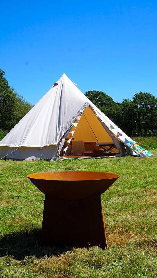 Dorset Glamping Fields Hotel Corfe Mullen Kültér fotó